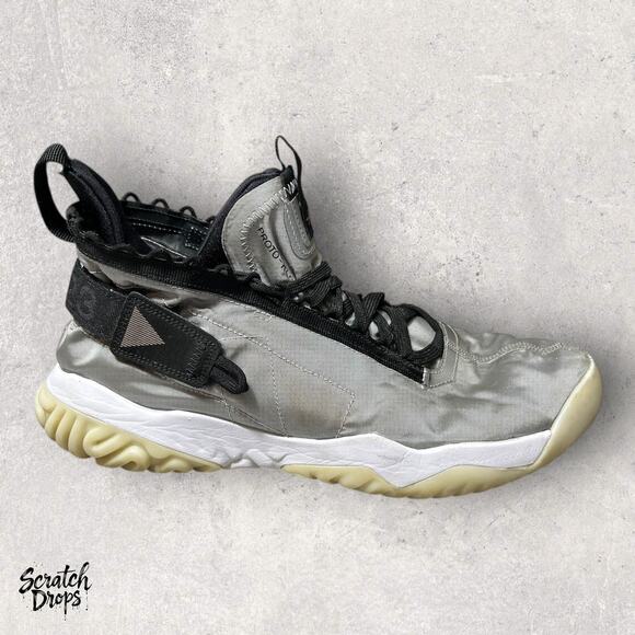 Nike Air Jordan Proto React SP Metallic Silver/Black BV1654-002 Men\'s Size 10.5 main image 3